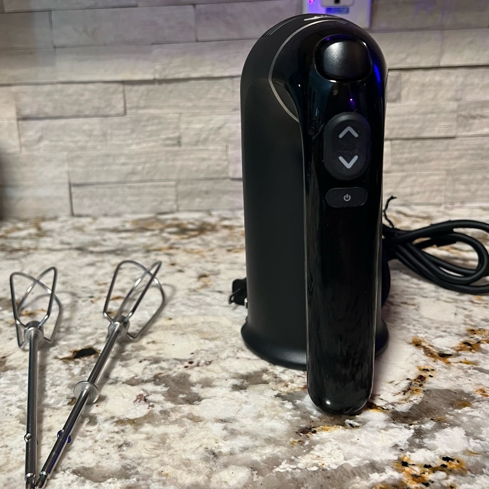 OXO Bright Digital Hand Mixer